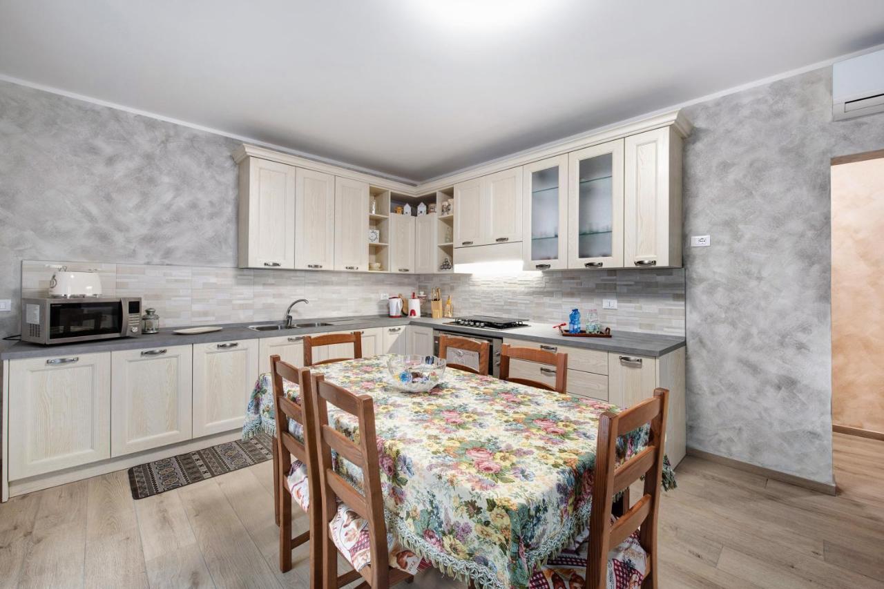 דירות פיזונייה Casa Tovini מראה חיצוני תמונה