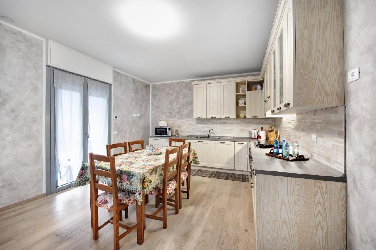 דירות פיזונייה Casa Tovini מראה חיצוני תמונה